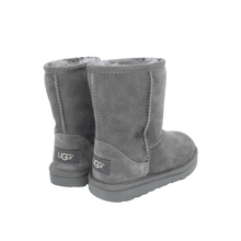 Load image into Gallery viewer, Kids' CLASSIC Boot
