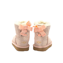 Load image into Gallery viewer, Kids' DAE Boot

